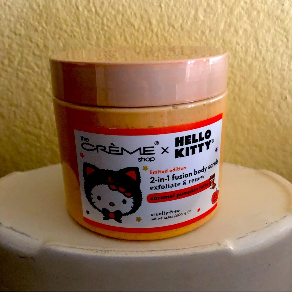 1 The crème shop Hello Kitty body scrub in caramel pumpkin latte fragrance